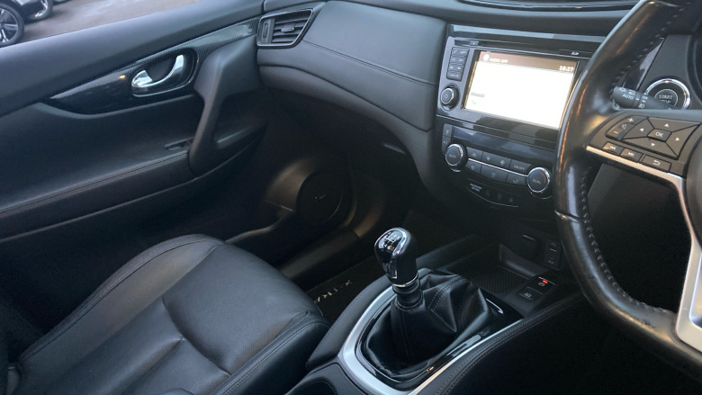 Nissan X-Trail 1.6 dCi Tekna 5dr 4WD Diesel Station Wagon